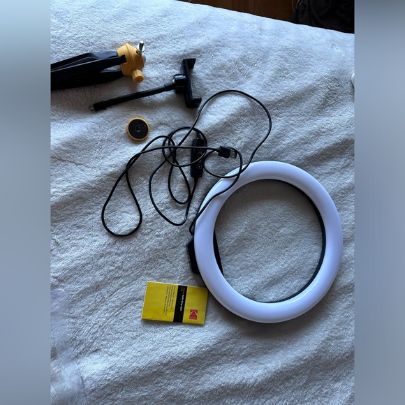 Kodak Selfie Ring Light - Picture 2 of 3